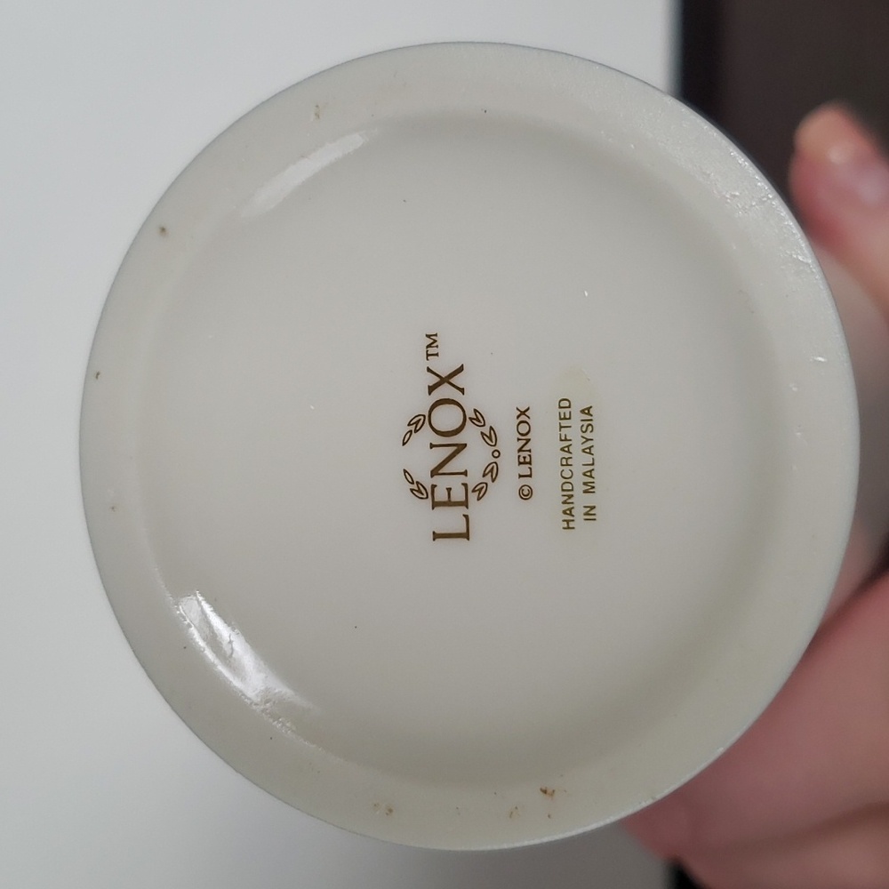 Lenox Rose Blossom Bud Vase - Picture 8 of 8